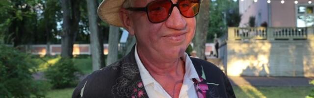 VIDEO | „Tänu postiljonile olen ma siin!“ Sepo Seeman oleks äärepealt roosiaia vastuvõtule tulemata jätnud