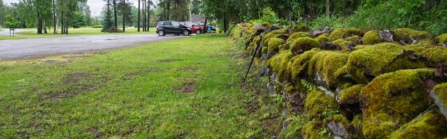 FOTOD | „Nagu pomm oleks plahvatanud!“ Reformierakondlane laamendas Tarvastu kalmistul