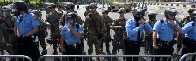 President Trump lubas vägivalla vaigistamiseks sõdurid tänavaile tuua