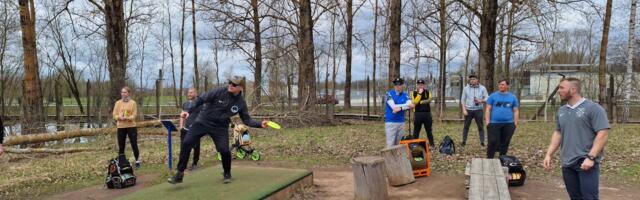 Heategevuslikul kettagolfi võistlusel võidutsesid nii naised, veteranid kui ka abilinnapea