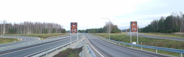 Tallinna–Pärnu–Ikla tee Pärnu–Uulu 2+2 lõigul käivitati muutuva teabega liiklusmärgid