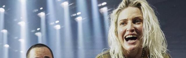 Linkin Parki taasühinemisest on saanud kaos. Kaks liiget on loobunud tuuritamisest, uus solist kuulub saientoloogide sekka ja toetas vägistajat