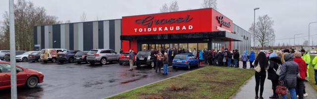 Tapal avati Grossi Toidukaupade täissortimendiga kauplus