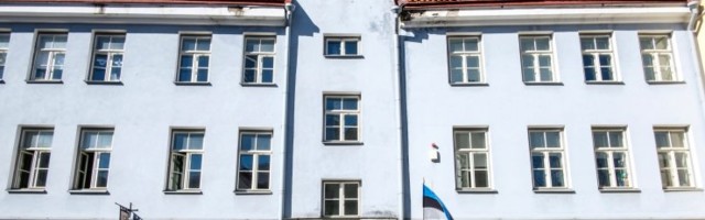 VHK gümnaasiumi juhataja Chema Camean jagab ühe hea soovituse lastele, kel tuleb alanud kooliaastal kodus õppida