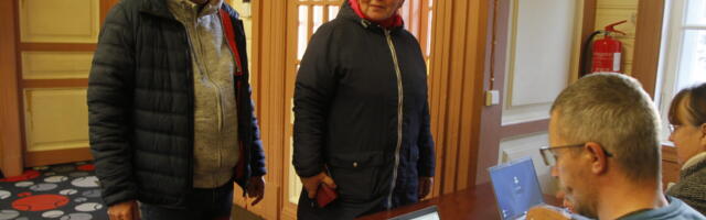 Valimispäev Paliveres: esimesed hääled sai kohalik