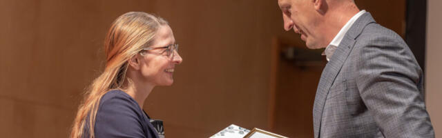 TRIINU LAAN PÄLVIS BERNARD KANGRO KIRJANDUSPREEMIA