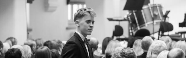 „… ja hämardub juba“