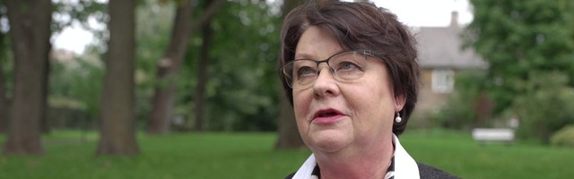 Reporter: Mida arvab Eesti uus esileedi Sirje Karis Kadriorgu kolimisest?