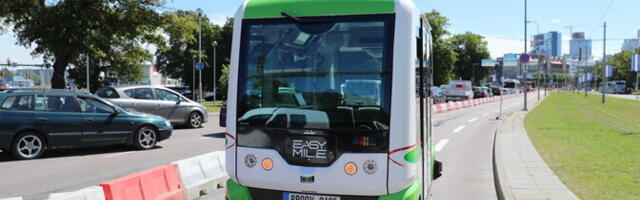 Doktoritöö: hirmu isejuhtiva bussi ees maandab isiklik kogemus