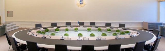 2+2 NÕUE STENBOCKIS | Valitsuse koroonaaja istungid toimuvad teistmoodi