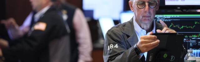 US tech stocks drop as AI uncertainty knocks chip groups