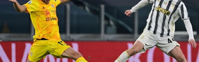 VIDEO | Ragnar Klavan saatis palli Juventuse puuri, paraku VAR ei halastanud