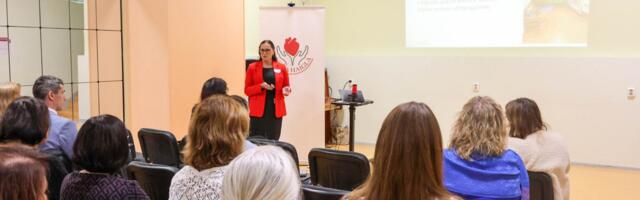 Põlva haigla tähistas rehabilitatsiooniteenuse 20 aastat aruteluringiga