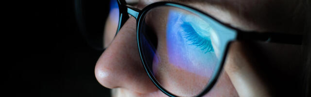 Asi pole vaid nutiseadmes: teadlased avastasid põhjuse, miks paljud inimesed prille vajavad