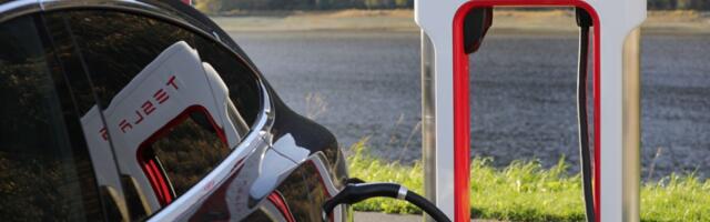 Triljoniettevõte Tesla – maailma suurim autotootja või suurim mull automaailmas?