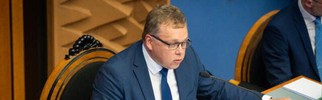 Riigikogu akustika on kummaline: Kaja Kallas ütleb “minu artiklid”, Lauri Hussar kuuleb “Andrus Karnau artiklid”