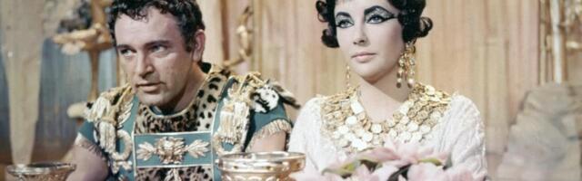 Dva puta se udavala za svoju braću da bi postala najmoćnija žena sveta: Jedan se udavio, drugog je otrovala, a evo šta se sve krilo iza Kleopatrine vladavine