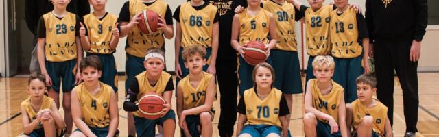 Väikesed Herilased võitsid koduse turniiri