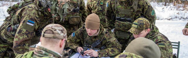 Traditsiooniline veeblirännak pani Kaitseväe Akadeemia õppurid proovile ligi 70-kilomeetrise jalgsirännakuga