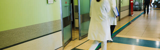 Raport: Eesti tervishoid vajab otsust, kas panna rõhk riigi või erarahale