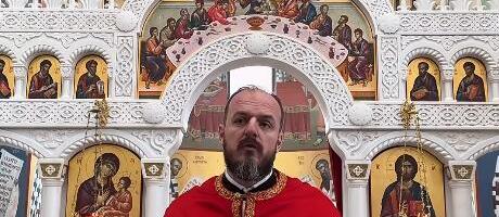 Đaci mislili da rade test, a profesor ih naučio životnoj lekciji: Na komadu papira objasnio suštinu života - Svi se zanemeli zbog ovih reči