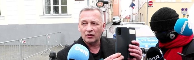 VIDEO | Kalle Grünthal jagas politseiga Toompeal maid ja uuris, kes on kehtestanud piirangud