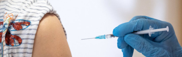 Lätis läheb vaktsineerimisbüroo ümberkorraldamisele, vaktsineerimiskeskustesse otsitakse 700 töötajat