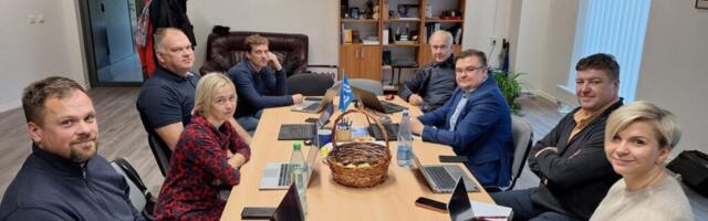 LEPING VALMIS | Koalitsioonileping saab allkirjad