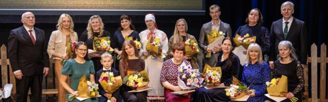 Vabariigi aastapäevale pühendatud kontsert-vastuvõtul anti üle Võru valla tunnustused