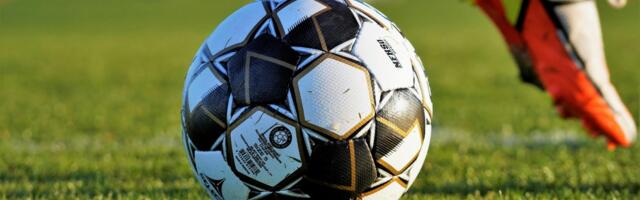 Kuidas toimib liigade vaheline tõusmine ja langemine Eesti jalgpallis?