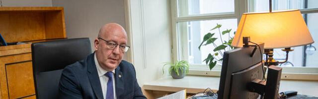 Mida ütleb Riigikogu aseesimees lõppevale aastale? “Teie aeg!” Ning sulgeb läbirääkimised