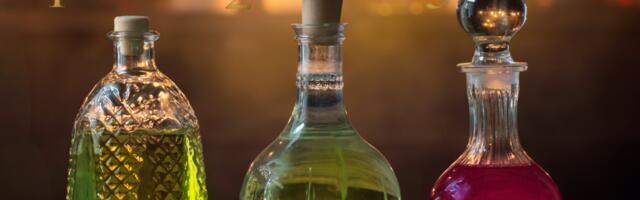 Intuitsioonitest: vali üks eliksiiripudel ja loe sõnumit, mille universum täna sulle edastab