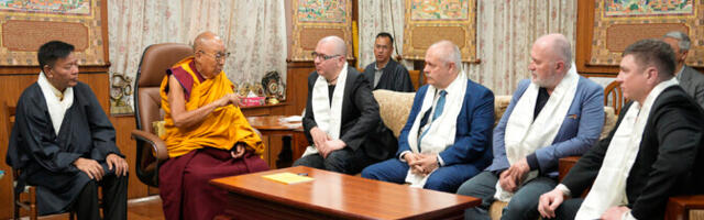 Riigikogu liikmed kohtusid Indias dalai-laamaga