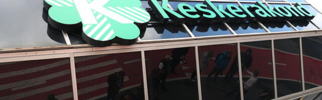 Центристская партия может выиграть от лишения граждан РФ права голоса