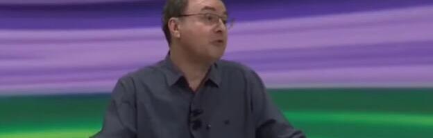 KAKVO NEPOŠTOVANJE NEISTOMIŠLJENIKA: Blokaderski profesor Jovo Bakić je sve građane, koji podržavaju Aleksandra Vučića, nazvao "glupim ljudima"!