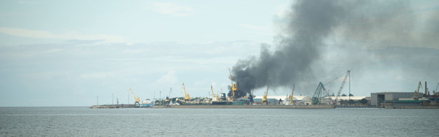 Põleng Põhja-Tallinnas Balti Laevaremonditehase territooriumil