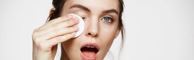 KOSMEETIK BRIT MARII TOMINGAS: see on suurim viga, mida naised õhtuti meiki maha võttes teevad