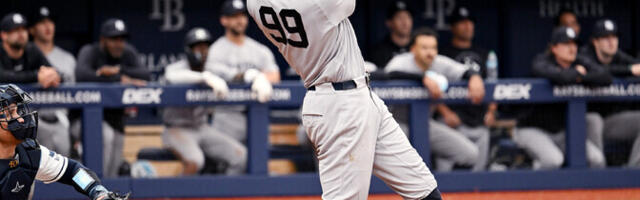 Pesapalli raskekahurväelased rõõmustasid fänne kodujooksuduelliga