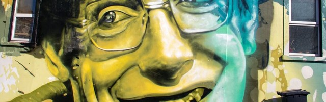 Tähtteadlane Stephen Hawkingist jäi maha nii palju kraami, et selle sorteerimiseks sündis eraldi ametikoht