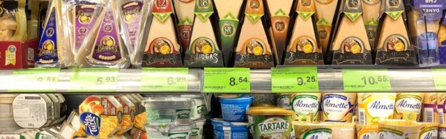 Minski täitevkomitee esimees käskis parimatelt poeriiulitelt koristada Leedu, Poola ja Ukraina kaubad