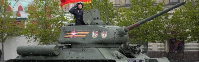 OTSEBLOGI | Moskva paraadil osales üks tank. Eesti lõpetab hariduskoostöö kokkuleppe Venemaaga
