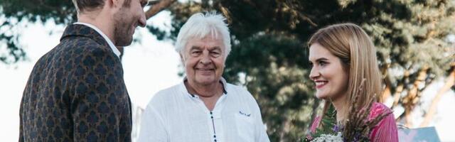 Robert Linna avameelselt abielust_ mingil kummalisel kombel hoiab arvamuste erisus meid koos. Tekib sädet ja vestlusi