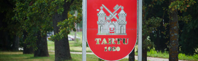 Tartu uus Isamaa ja vikeroravate linnavõim alustas oma palkade helde tõstmisega