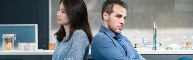 Mehe vaikne eemaldumine: 7 käitumismustrit, mis viitavad peatsele lahkuminekule