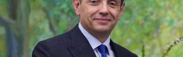 NEKA SE RADOST PRAZNIKA OSETI U SVAKOM PRAVOSLAVNOM DOMU: Vulin sa Hilandara čestitao Vaskrs