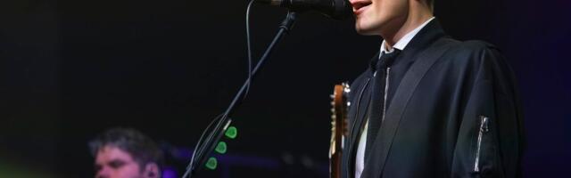 FOTOD | Meeleolukas pidu! Kahevõistluse MK-etapi avapäevale pani punkti Karl-Erik Taukar koos bändiga