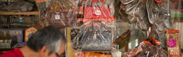 Võltskaubaga sahkerdamine võib vabaduse võtta kuni kaheks aastaks