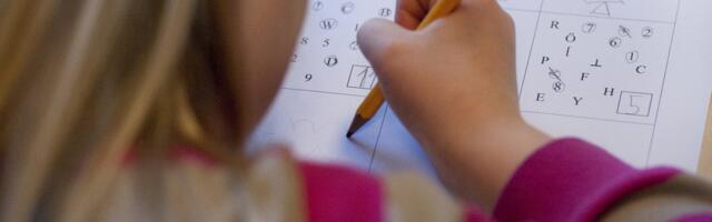 Haridusministeerium plaanib esimese klassi sisseastumiskatsed keelustada. Asenduseks pakutakse loosi tõmbamist