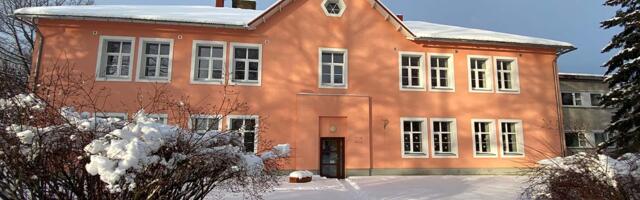 Keh­ra va­na las­teaia lam­mu­ta­mi­ne al­gab lä­hia­jal