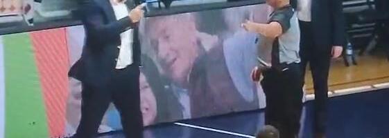 ZVEZDAN MITROVIĆ I DALJE BESAN NA SUDIJE POSLE PARTIZANA: Kakva je to satisfakcija kad protivnik izvede 40 ili 50 slobodnih bacanja?